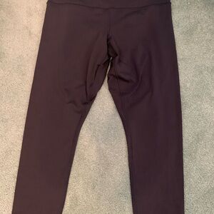 Athleta Black Elation Train 7/8 Tight Leggings